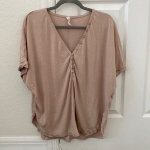 Oversized Blush Shirt | Cute Shirts | Long Shirt for Leggings